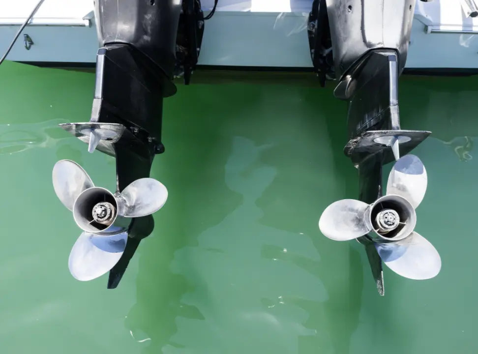 Boat propeller comparison cupped vs standard