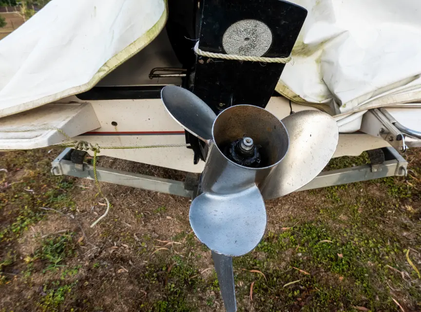 how-a-quicksilver-props-delivers-high-performance How to identify CW and CCW propellers