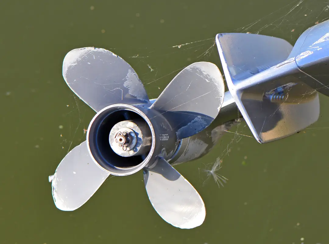 How do I choose the correct propeller for my boat?