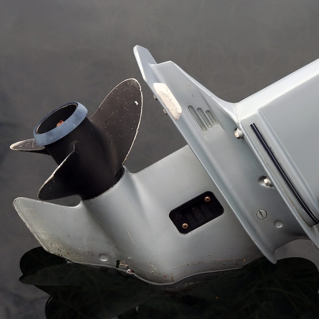 more-blade-area-more-grip-higher-speeds Will a four-blade prop make my boat faster