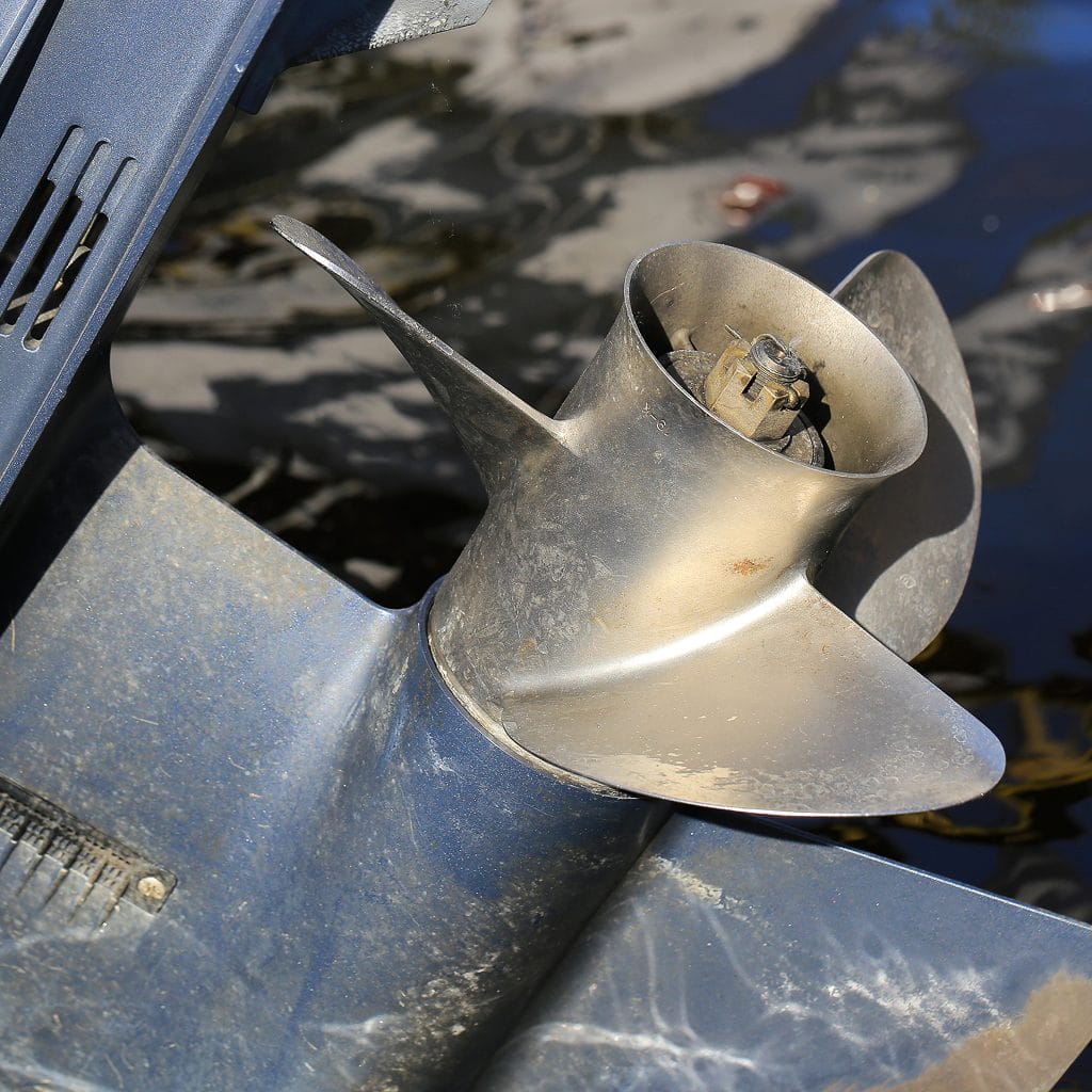 tools-for-propeller-removal-replacement How to maintain boat propellers