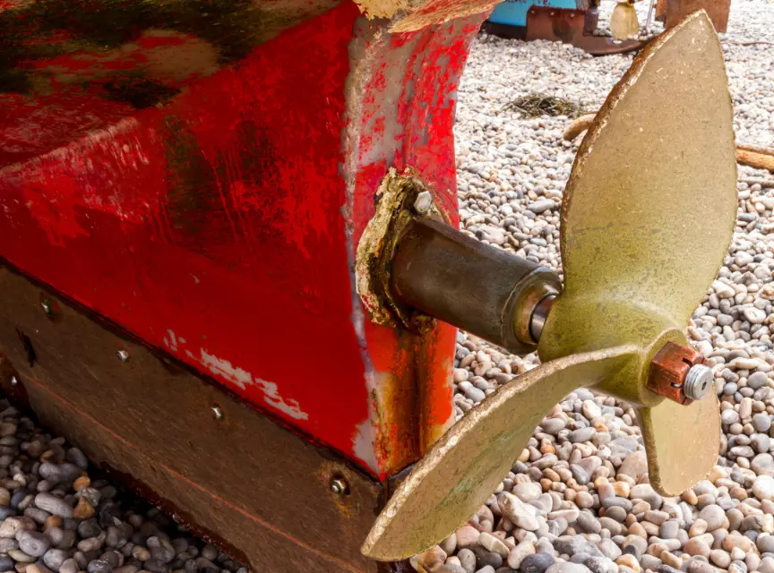 Which Prop Improves Hole Shot